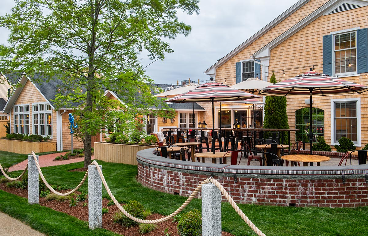 Town Bar & Grill MV